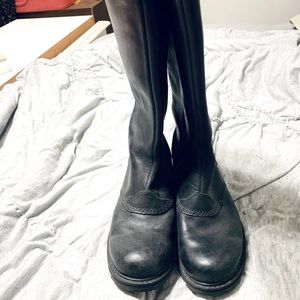 Black Leather Sorel Boots